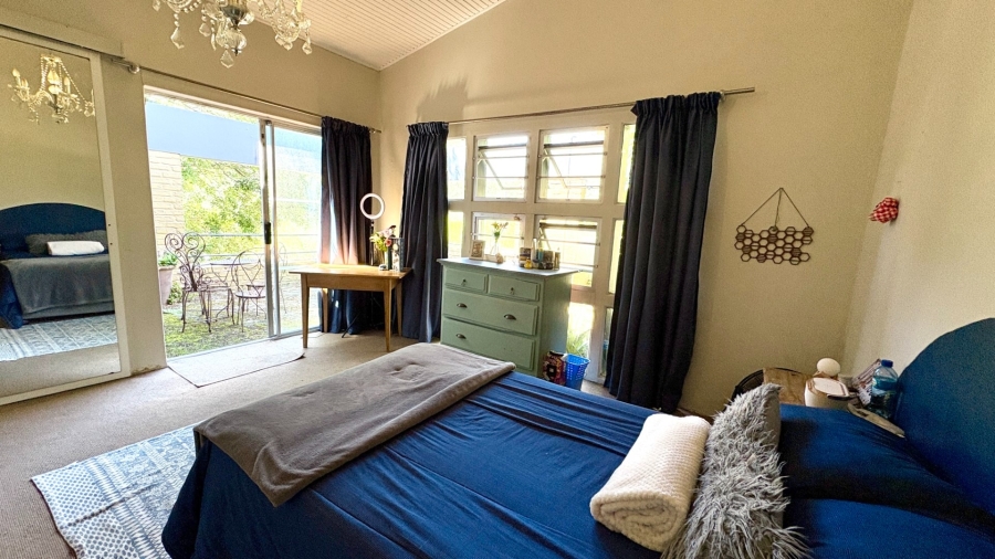 To Let 4 Bedroom Property for Rent in Bonza Bay Eastern Cape